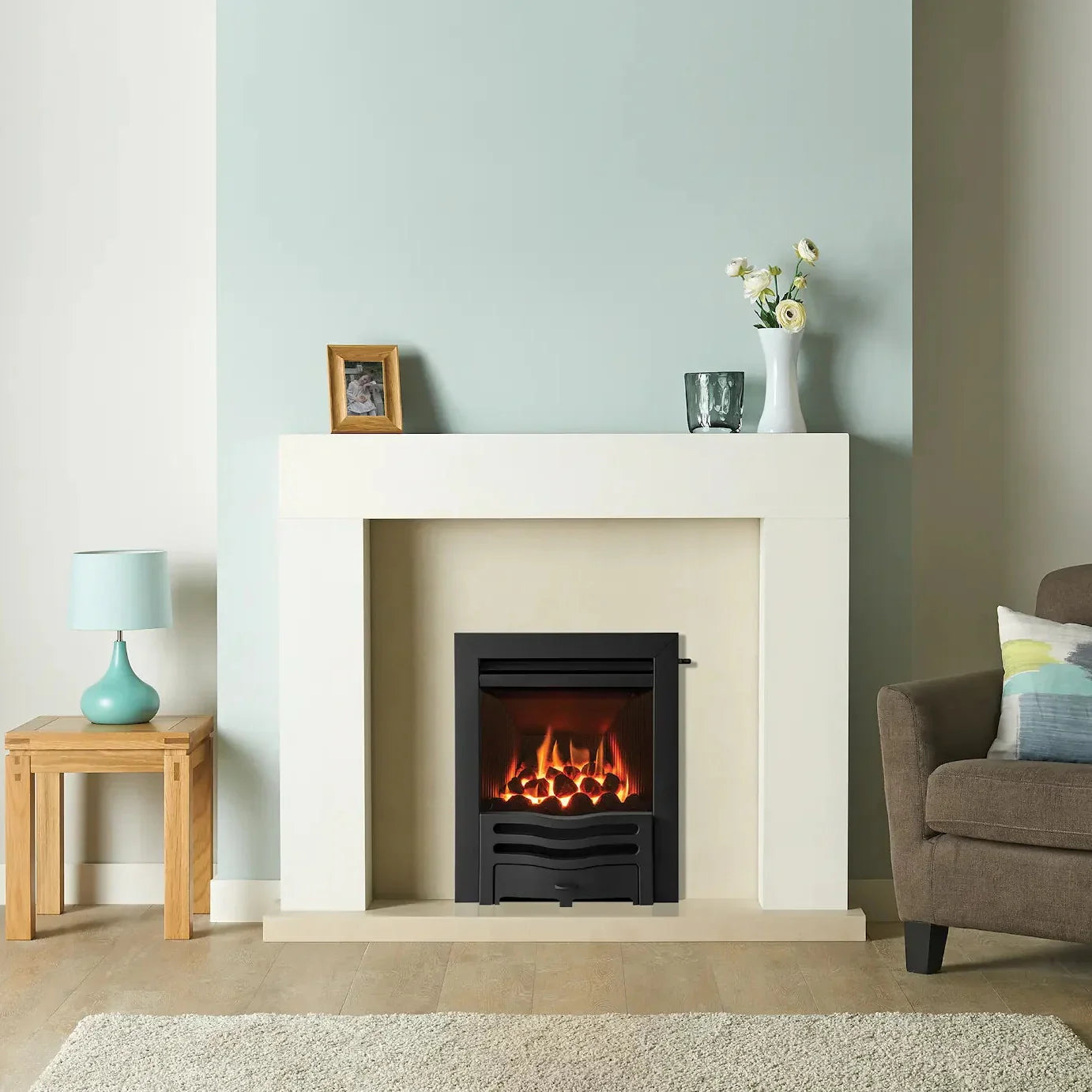 Logic HE Wave, Natural Gas Fire with Logs, Balanced Flue